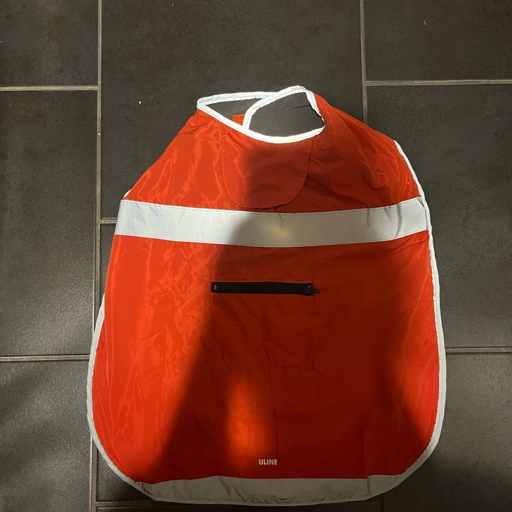 Uline pet coat/rain jacket